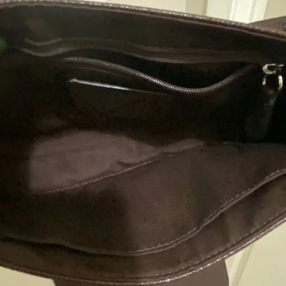 *NWOT* COACH Reversible Crossbody in Oxblood & Pink